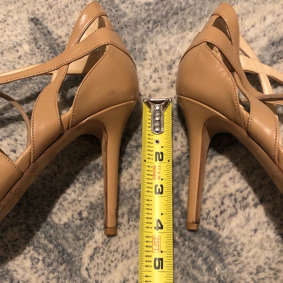 [Jimmy Choo] Nude Heels - Picture 4 of 8